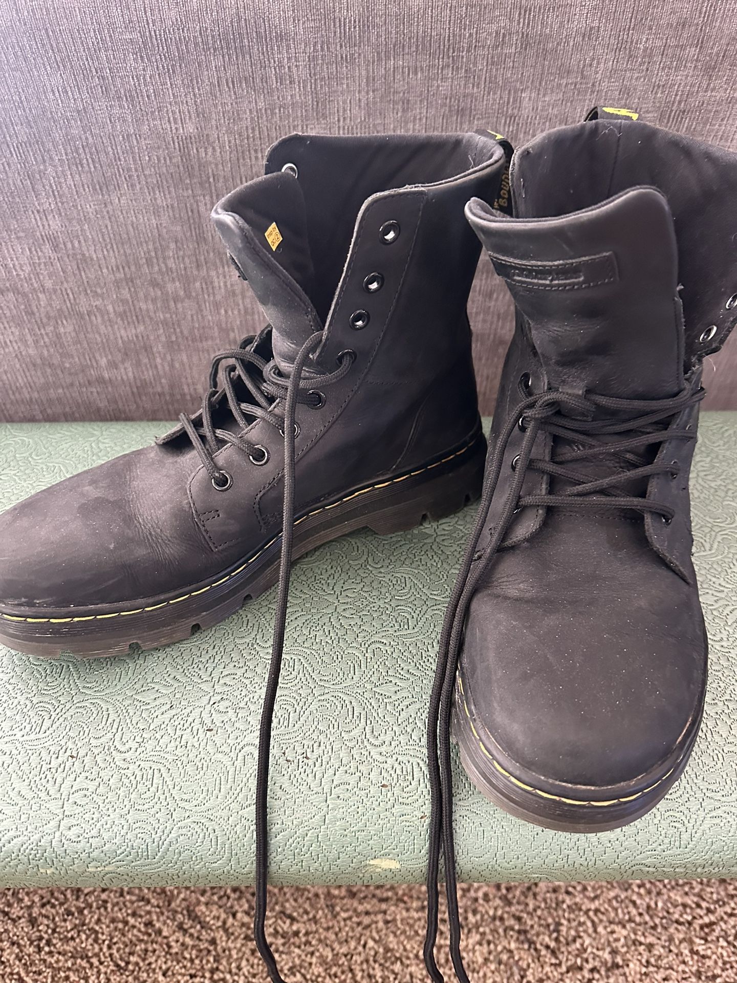 Black Dr Martens Air Cushioned Sole Size 10 Mens