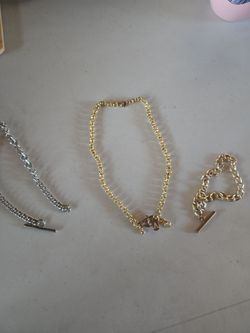 Necklace/Bracelet $10