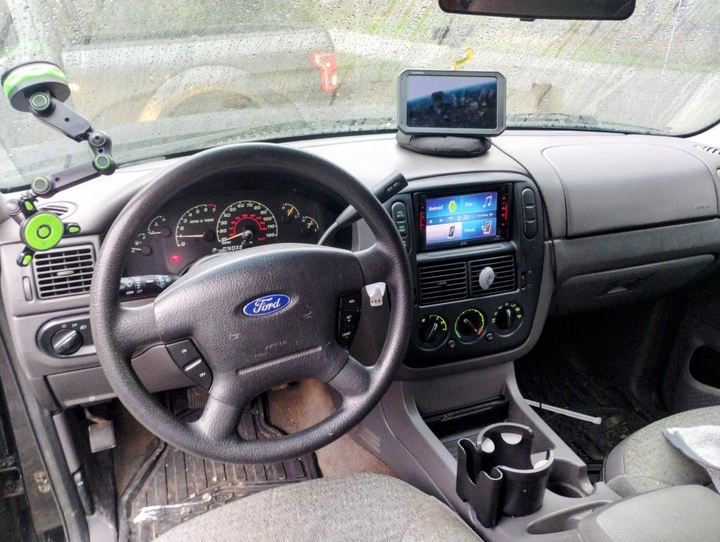 2002 Ford Explorer