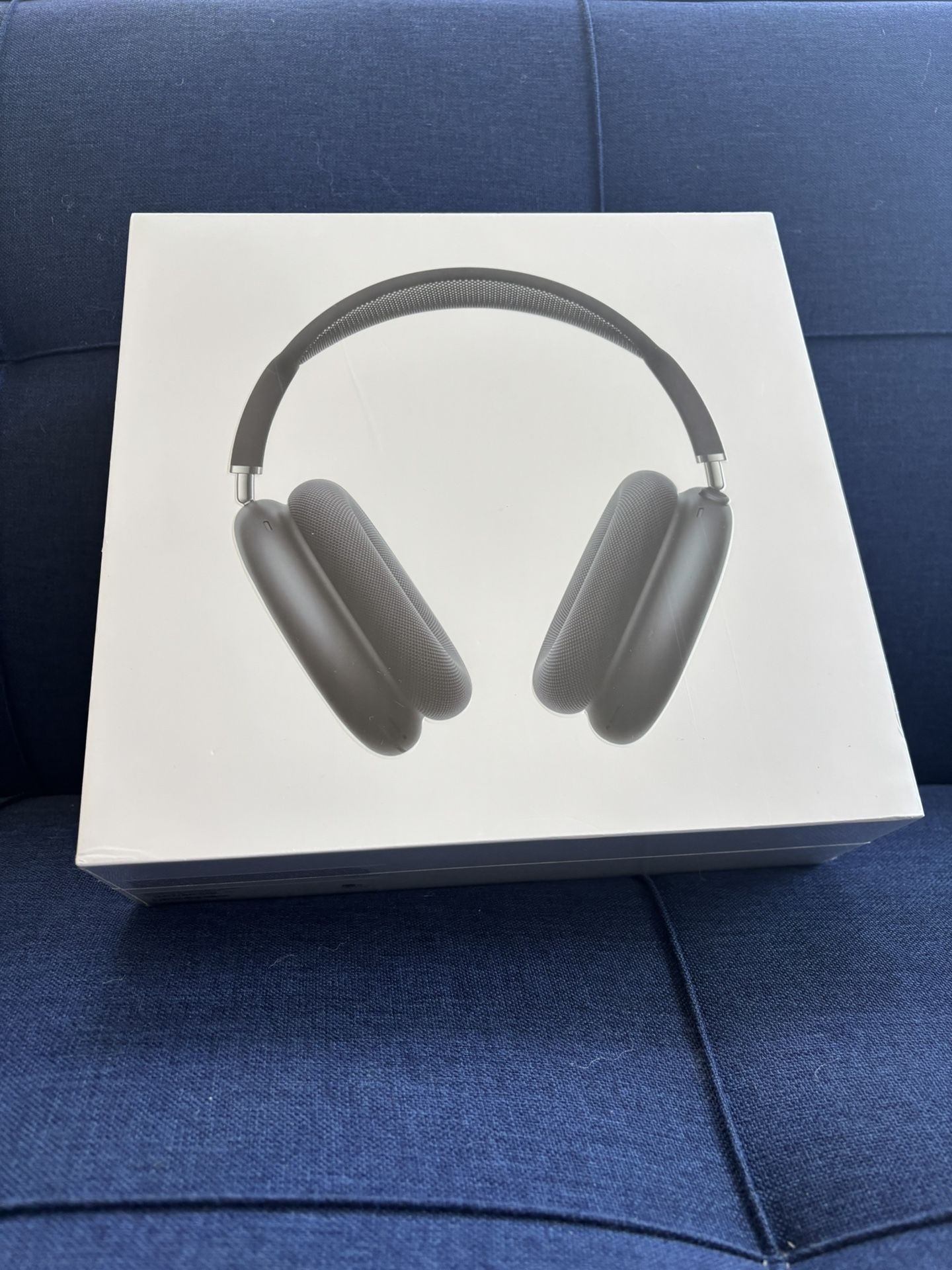 AirPod Maxes