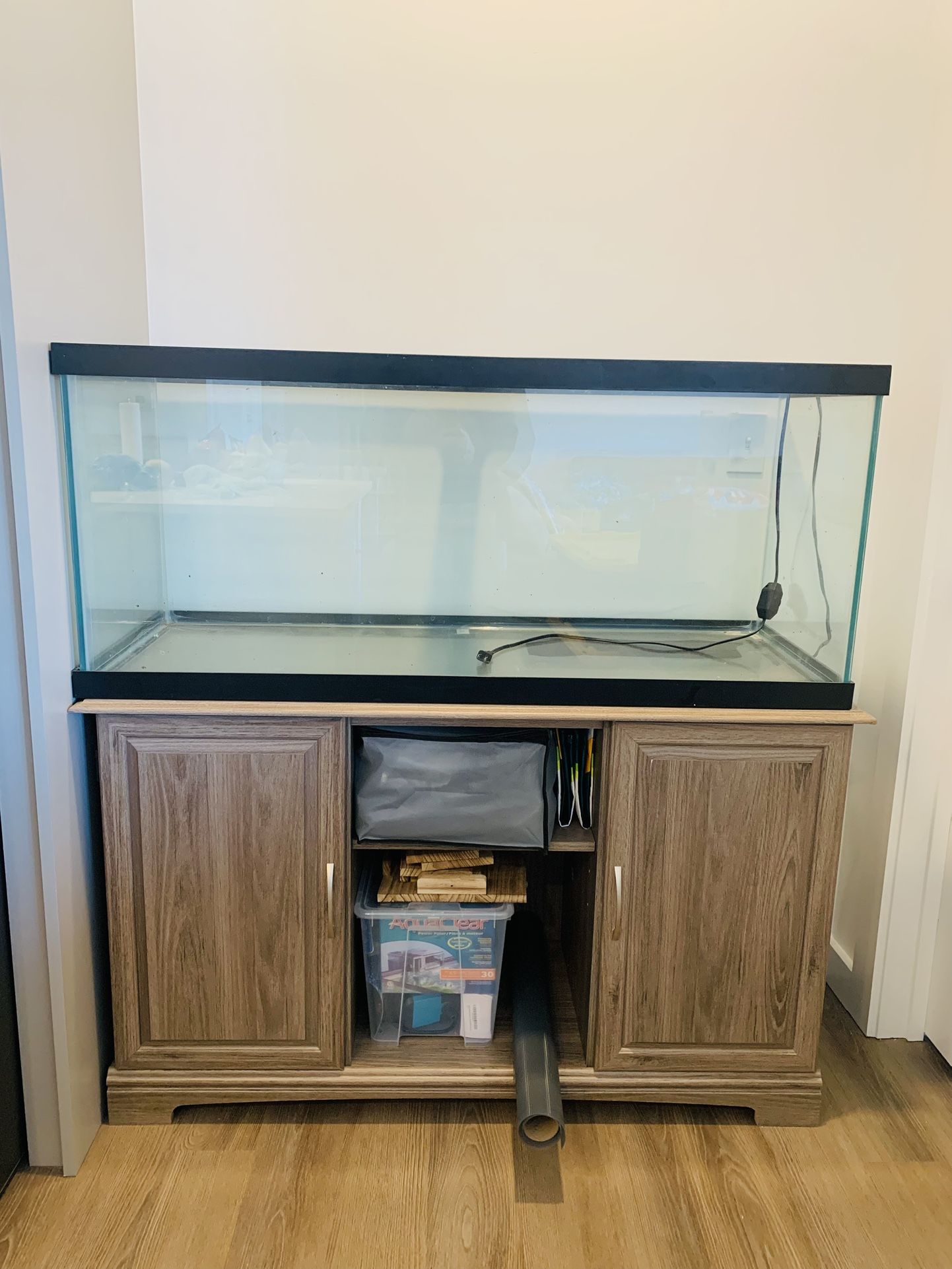 Aquarium 70 Gallons Tank For Sale