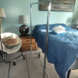 Collapsible Traveling Salesmans Rack