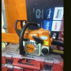 Chainsaw 150$ Need Spark Plug