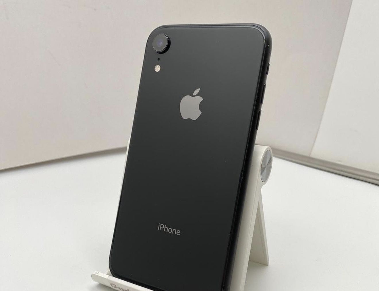 iPhone XR Unlocked 64 GB
