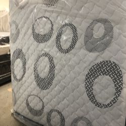 Brand new king mattress