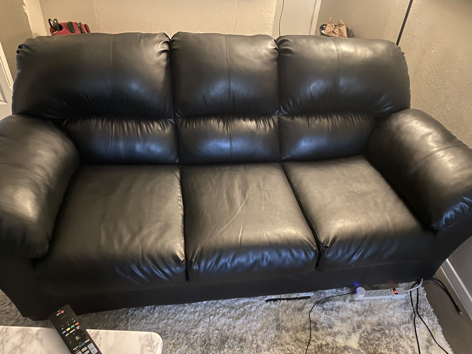 Free Couch On Third Floor 