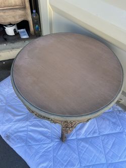 Vintage Round Table 