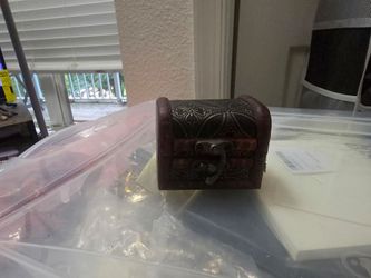 Mini Treasure Chest, Brown