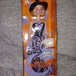 Halloween Glow Barbie Special Edition