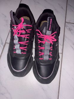 New Balance size 11