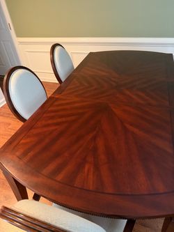 Dining Room Set-moving