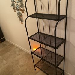Shelving Unit - Excellent Condition - New