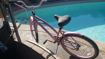 Pink beach cruiser, big 5 brand