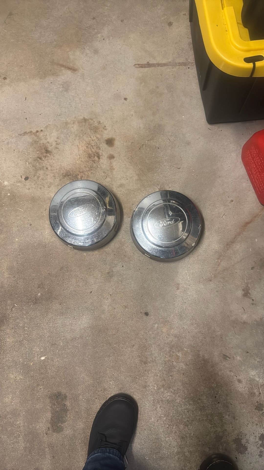 Ford HUB Caps (2) Off Old Pu