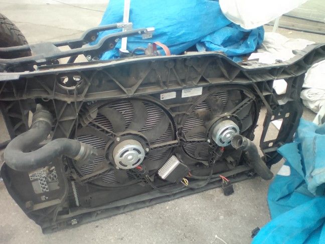 Dual Fans, Shroud Electronic Control Module And Hoses 