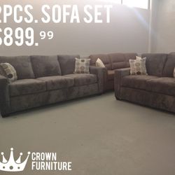 Sofa & Loveseat 