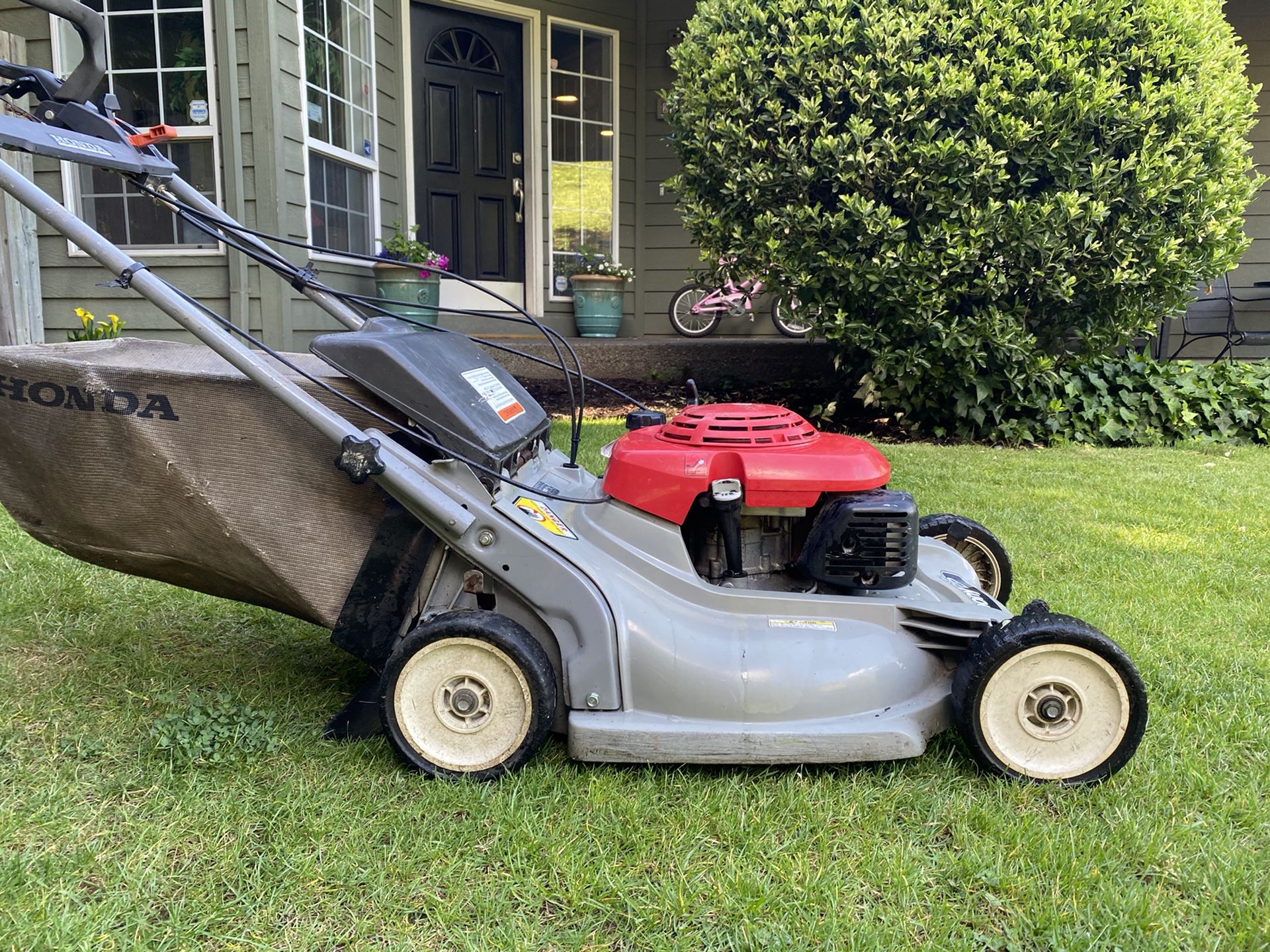 HONDA Harmony 215 SX Lawn Mower with Blade Clutch (Lawnmower) for Sale