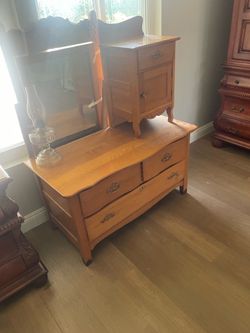Dresser Vintage-$75 obo-Anaheim