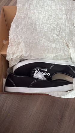 Vans size women’s size 8