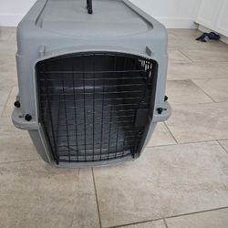 Plastic dog crate 