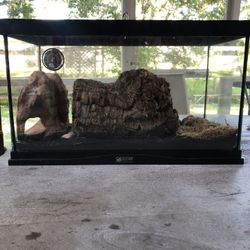 Reptile Tank 