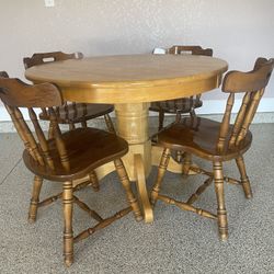 Round Oak Table With 4 Chairs