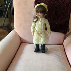 Collectible Vintage Googly Eye Doll