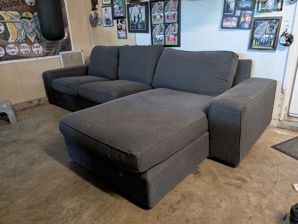 Sofa/ Couch