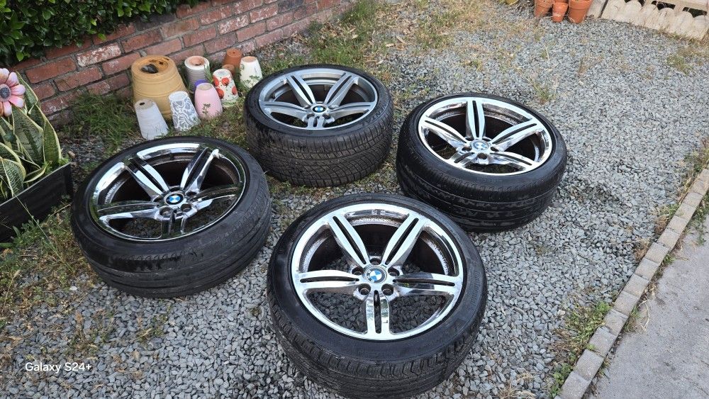 BMW 19" Wheels Staggard