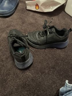 Reeboks Size 11