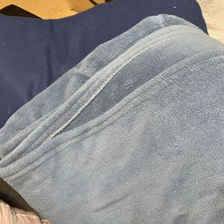 2 Twin Electric Blankets Missing Cords 