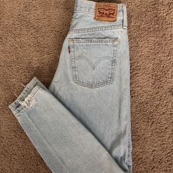 Women’s Levi’s 501