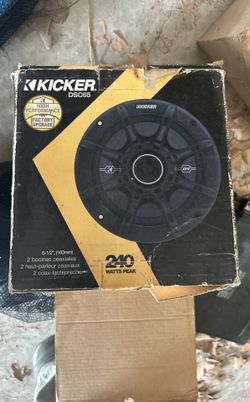 Kicker DSC65