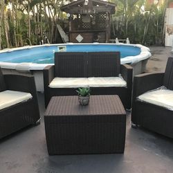 Juego De Patio Material Plastic