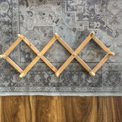 Caramel Accordion Peg Rack