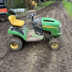 John Deere L108