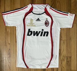 AC Milan Kaka #22 2007 Away UCL Final Retro Jersey Small