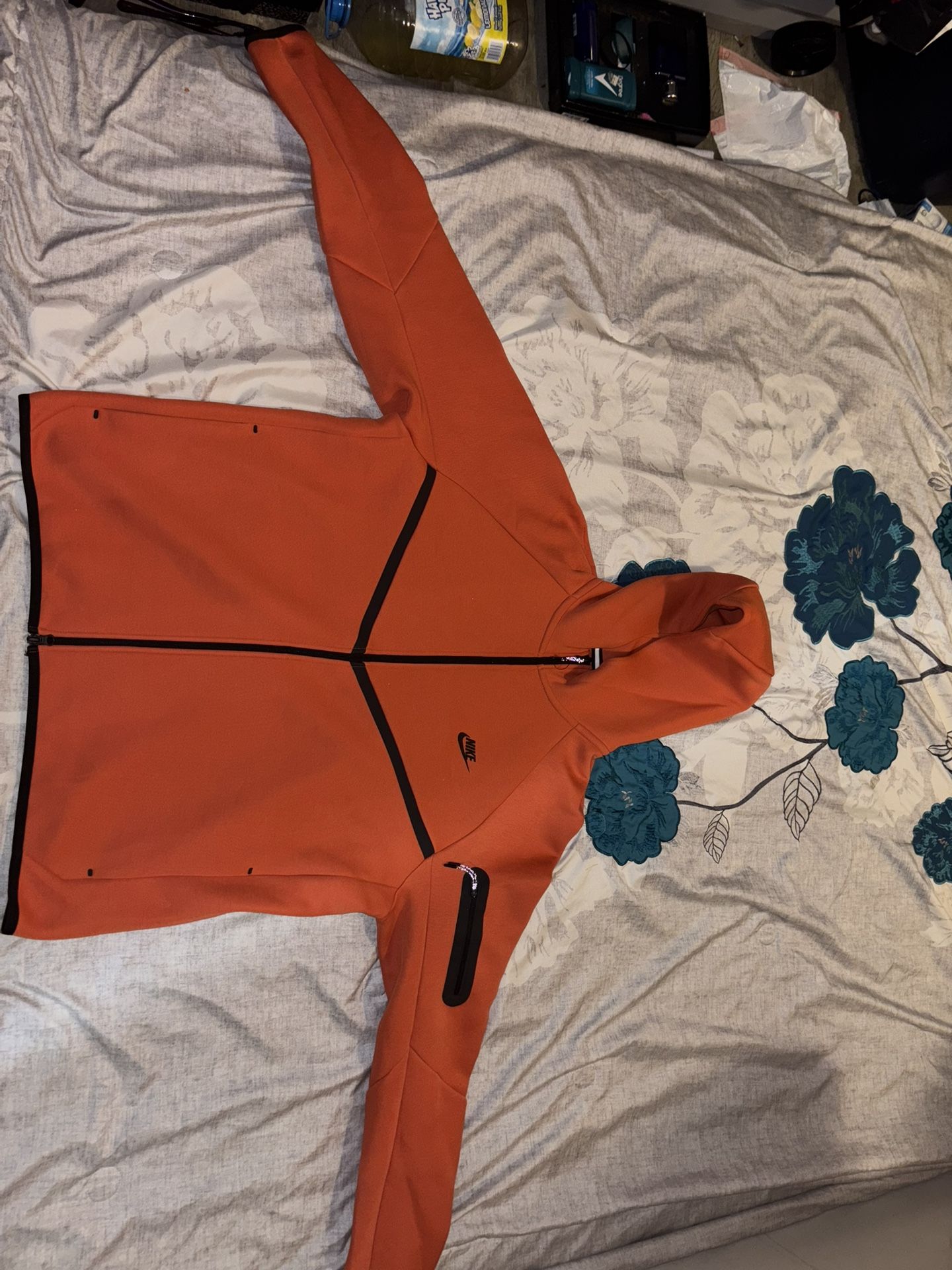 Nike Tech Orange & Black XL