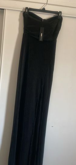New sleeveless Black fashion nova dress size small