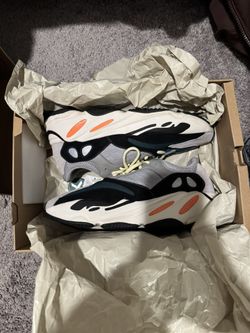 Yeezy Waverunner Sz 9
