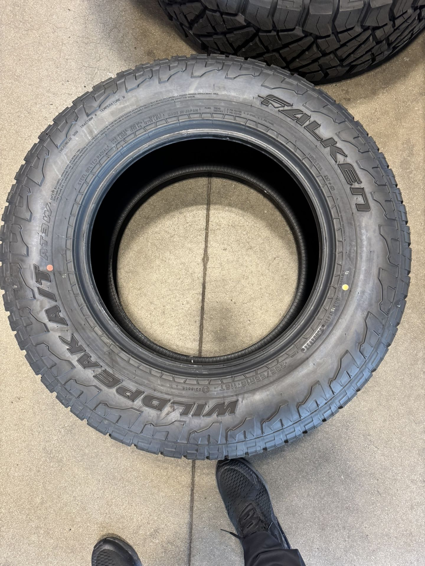 4 285/65/18 Falken WildPeak At3w Good Condition