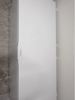 Frigidaire 25 Cu. Ft. Garage Ready Chest Freezer