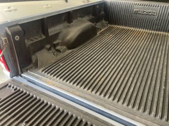 1998 ranger bed lining 6’ bed