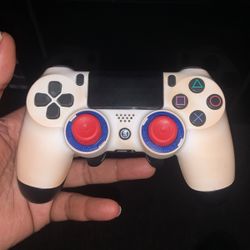 Scuf PS4  Remote With Paddles In The Back 
