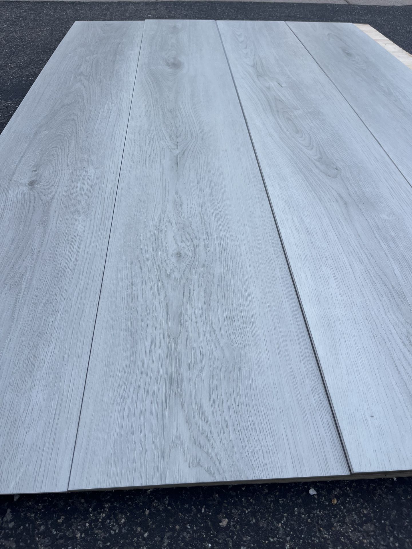 Vinil Floor Waterproof 8mm Cover 18.73 The Price is For Each