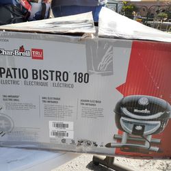 Bungalow Bruin roddel Char Broil Electric Grill - Patio Bistro 180 for Sale in Covina, CA -  OfferUp