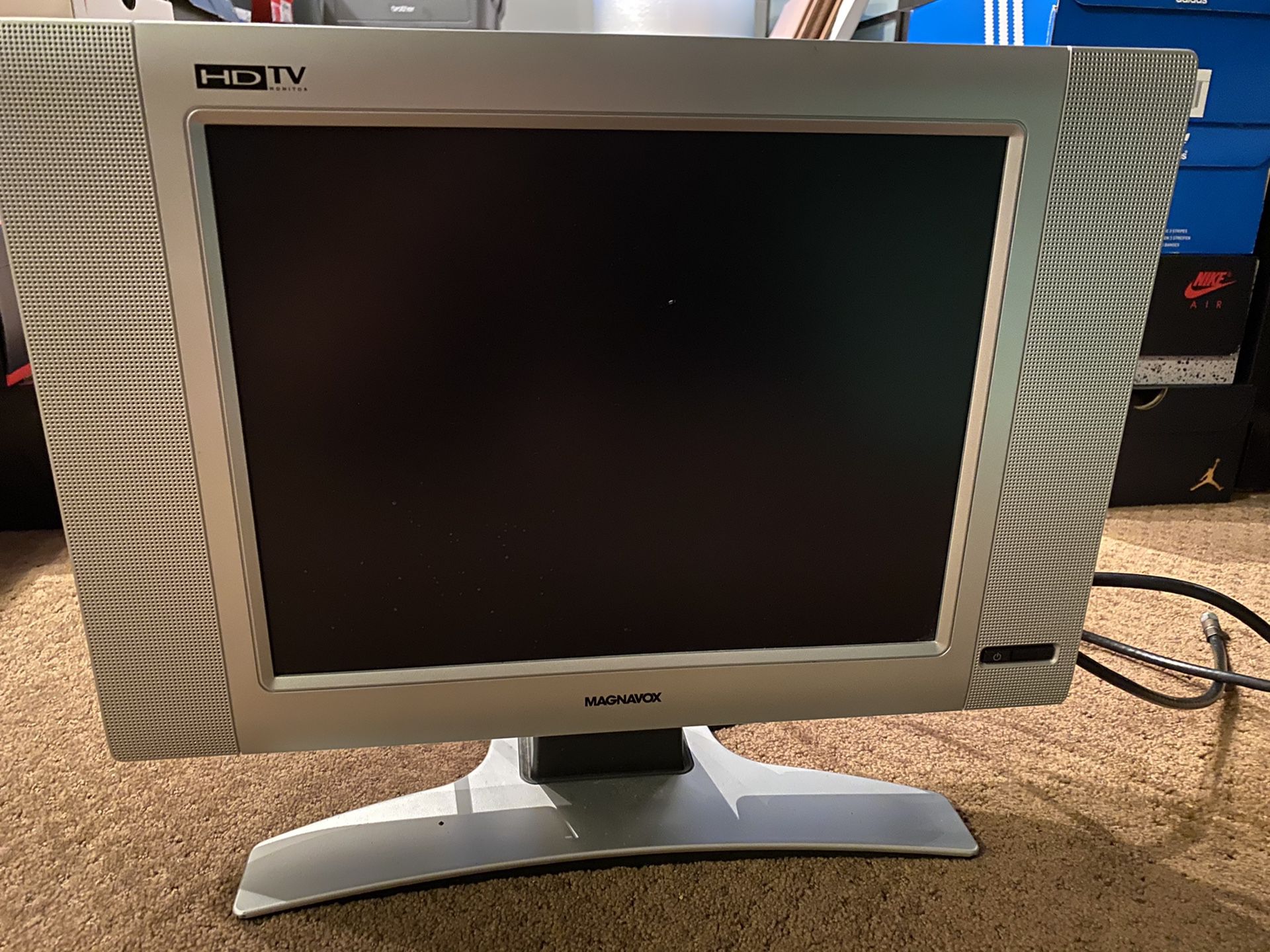 17” Magnavox Flat Screen Plasma TV w/ Stand like new!