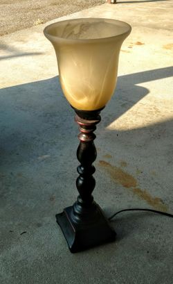 20" tall lamp