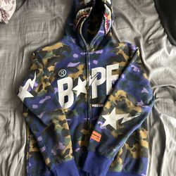 HERON PRESTON X BAPE HOODIE