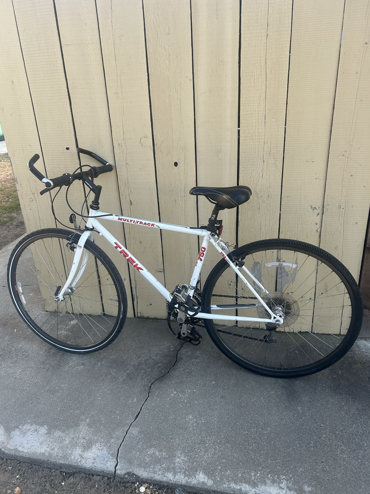 TREK 750 MULTITRACK 17” FRAME